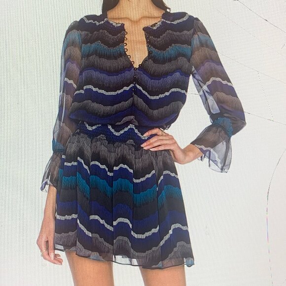 DVF KELLEY - Picture 5 of 5